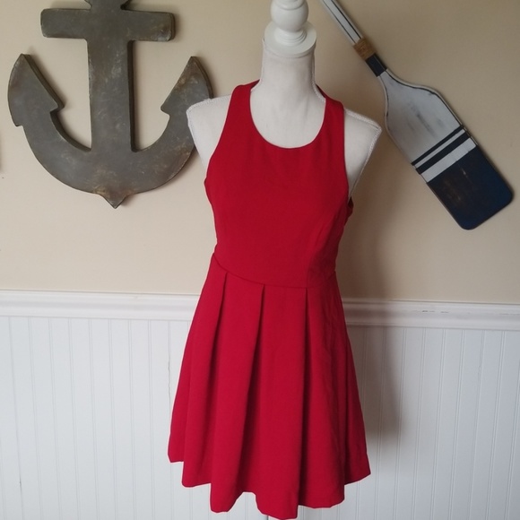 Lulus Dresses & Skirts - Red open back w/zip dress